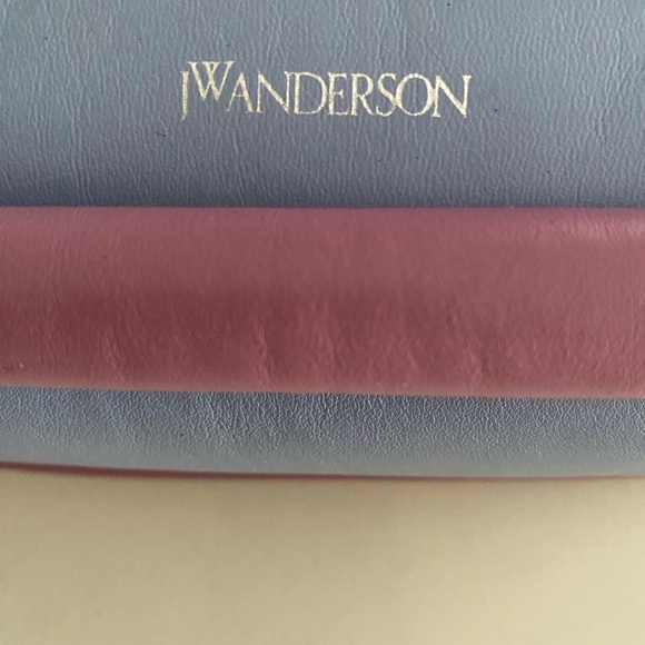 JW Anderson Bumper bag - like new - Picture 5 of 7